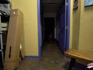 شاهد Arab mistress Alina Angel Destroyed Slave boy with 12″ BBC مسترس الينا انجل نيك واذلال خادمها المطيع - فيلم ليك